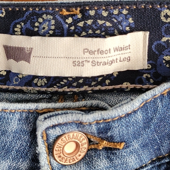 Levi's 525 Straight Leg Jeans - Picture 4 of 7